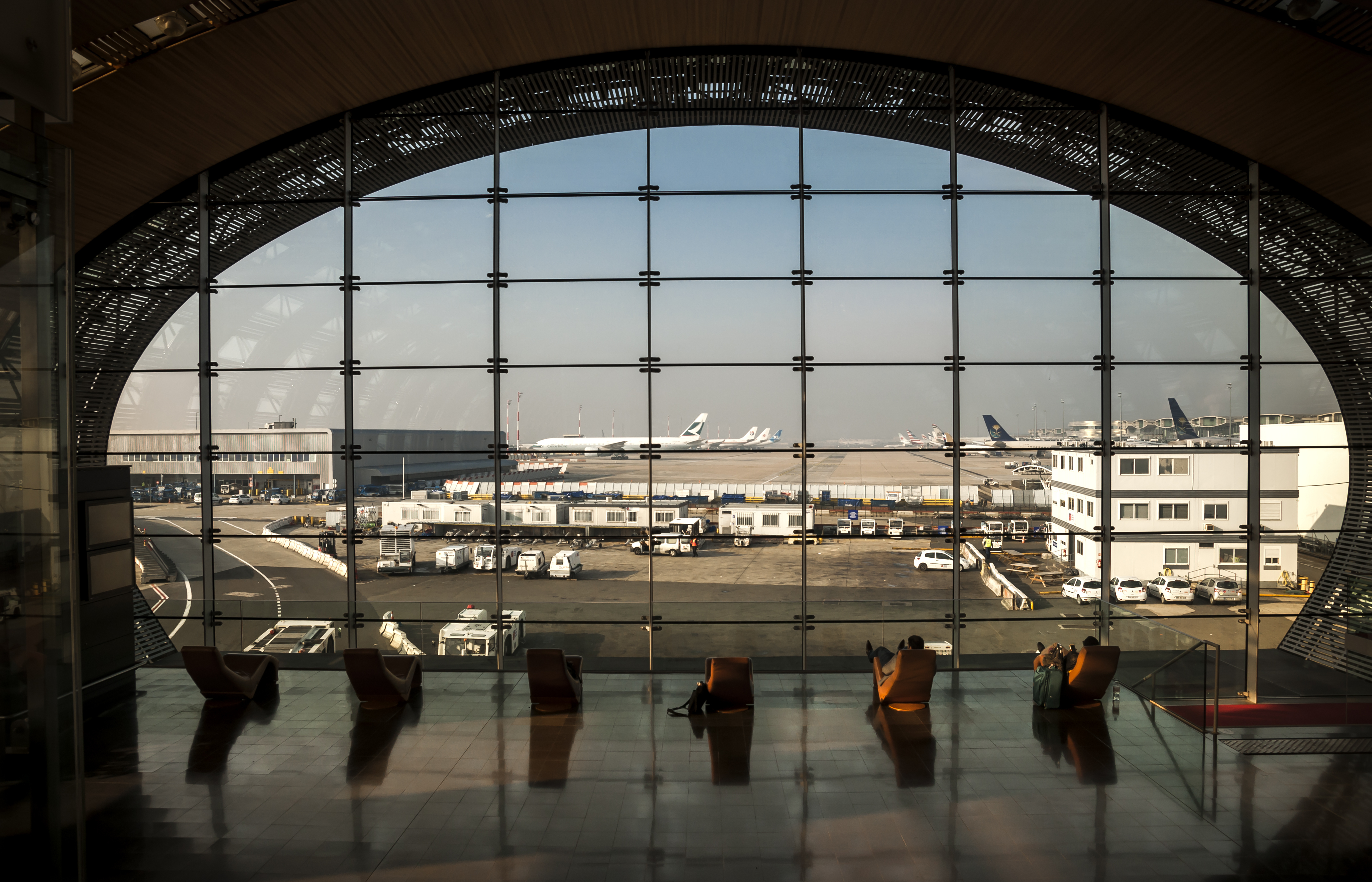 Paris Charles de Gaulle Airport (Franta)