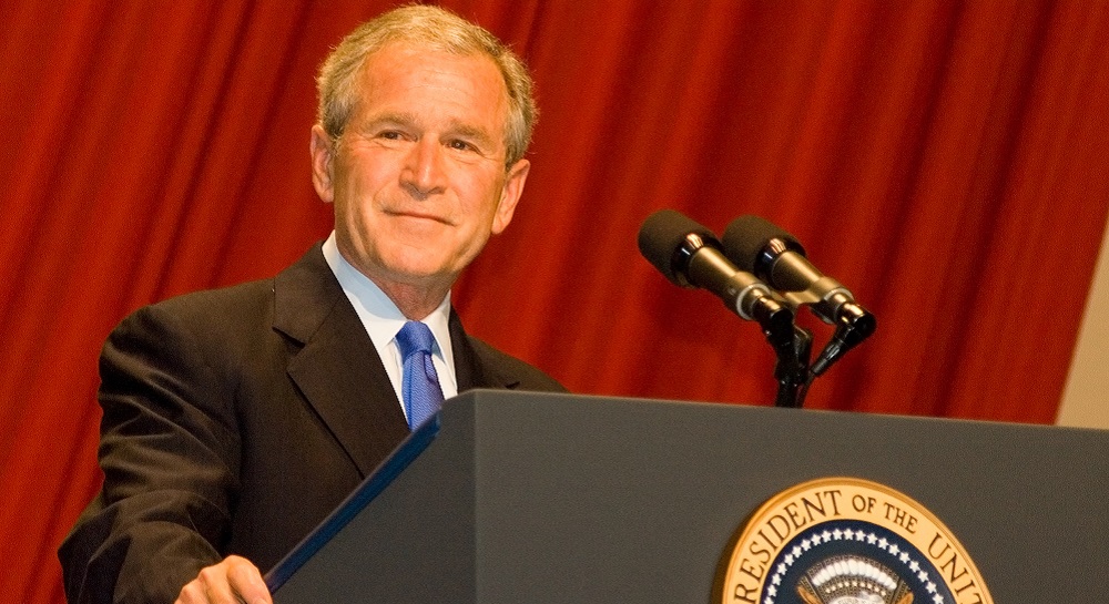 George Bush - 2001: Uneori, diferențele noastre sunt atât de mari încăt pare că împărțim un continent, nu o țară