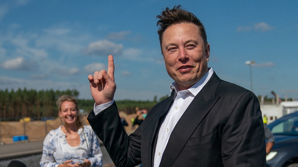 1. Elon Musk - 595,3 milioane de dolari