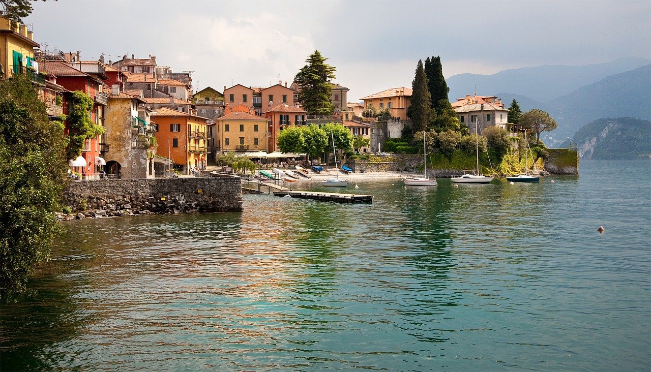 Lacurile din Italia