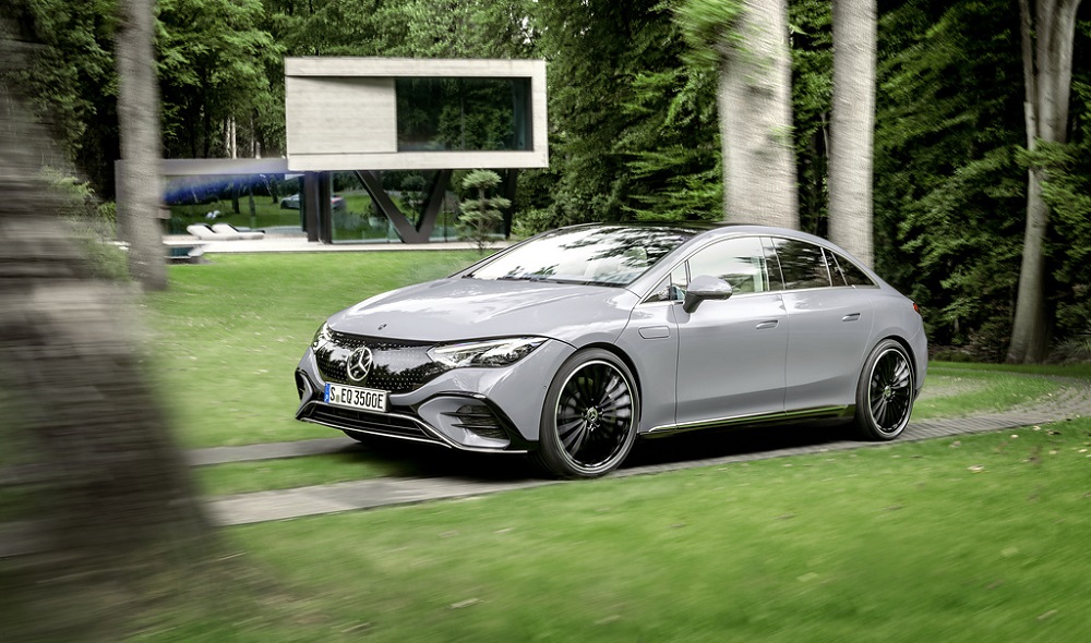 Mercedes EQE 350 - preț de la 70.000 euro cu TVA