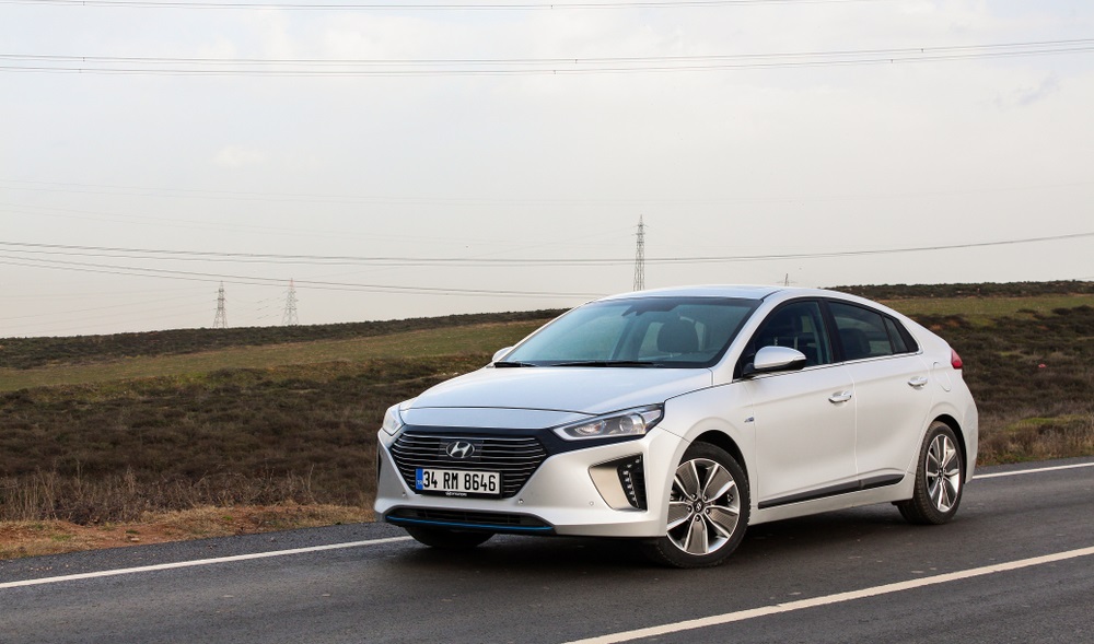 Hyundai Ioniq. An lansare: 2016