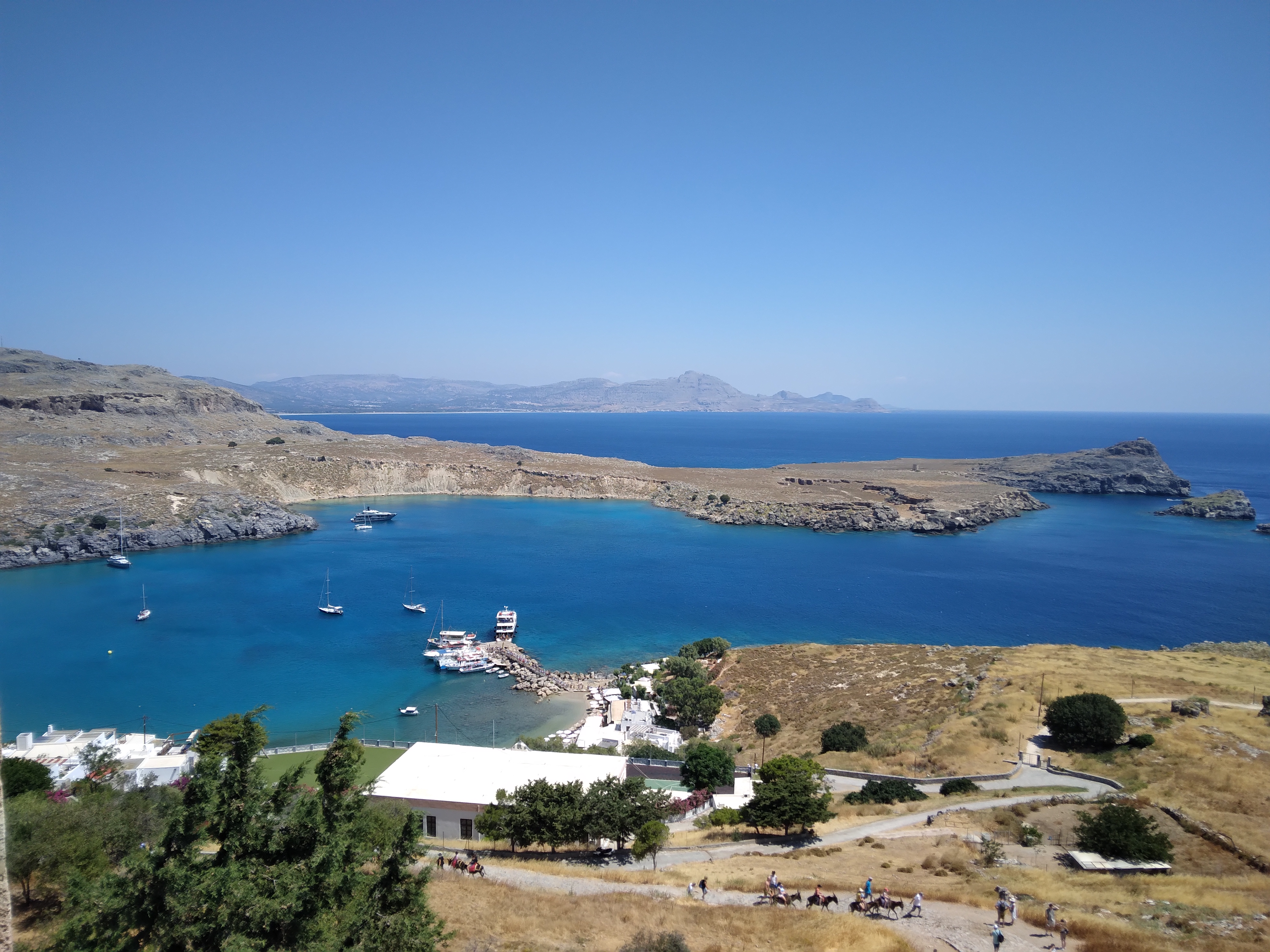 Rodos: ce putem vizita în insula fără închisoare a Greciei