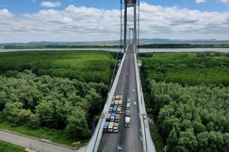 Cum poți vedea podul de la Brăila ca turist