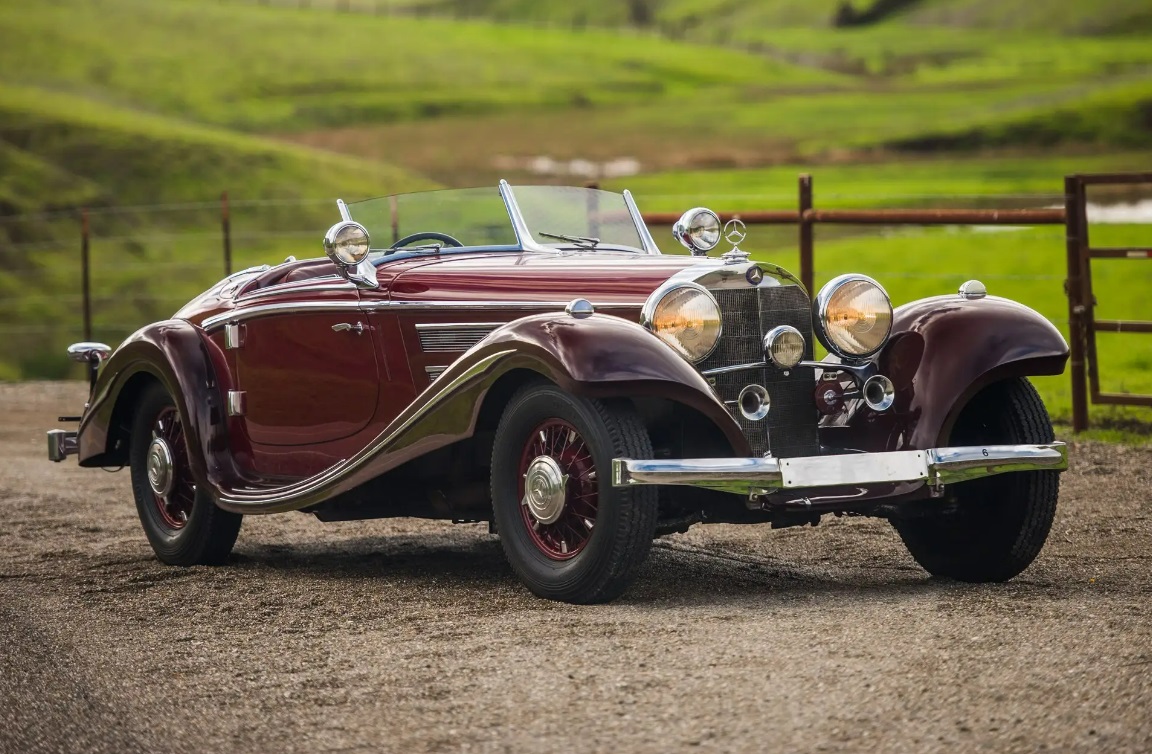 1937 Mercedes-Benz 540K Special Roadster - 9,44 milioane de euro