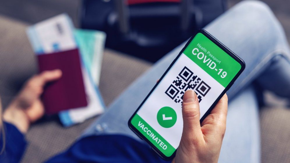 Mai mulţi suspecţi arestaţi în Franţa după descoperirea unei reţele de certificate de vaccinare false