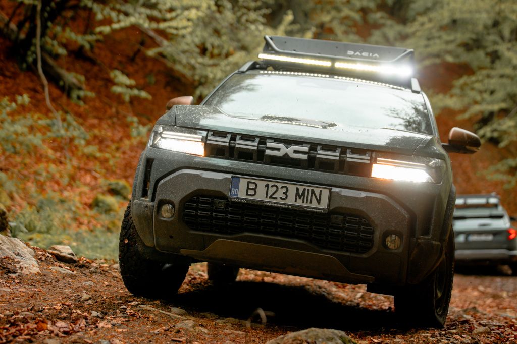 FOTO | Off-road cu una dintre cele mai rare Dacii, alături de echipa de la Dakar - Imagine 10