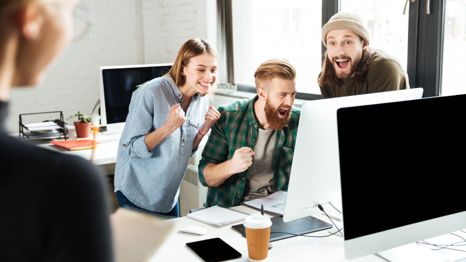 Ce au în comun managementul calității produselor și serviciilor oferite de companii și satisfacția propriilor angajați?