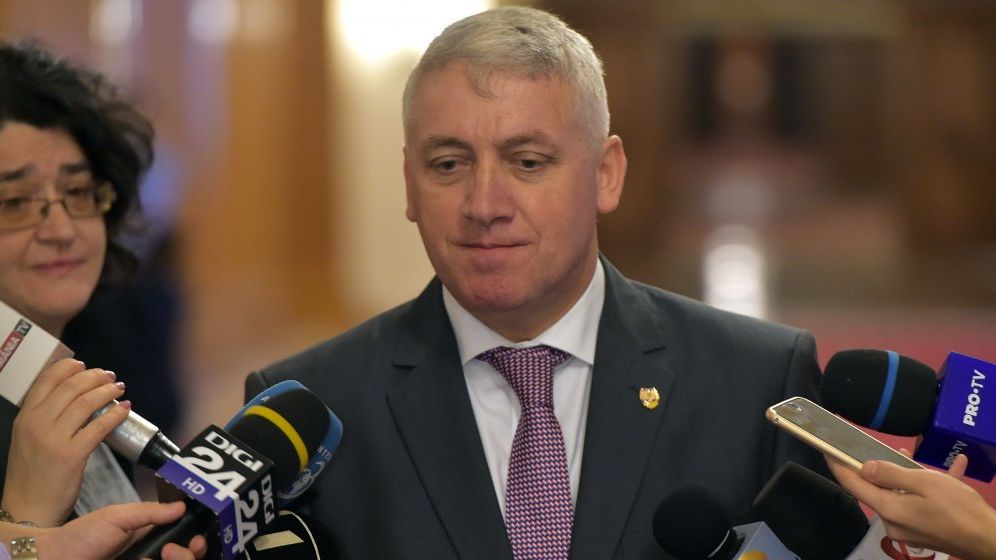 Tutuianu: Procurorii sa verifice sursele de finantare a miscarii #rezist si daca membrii acesteia fac trafic de droguri