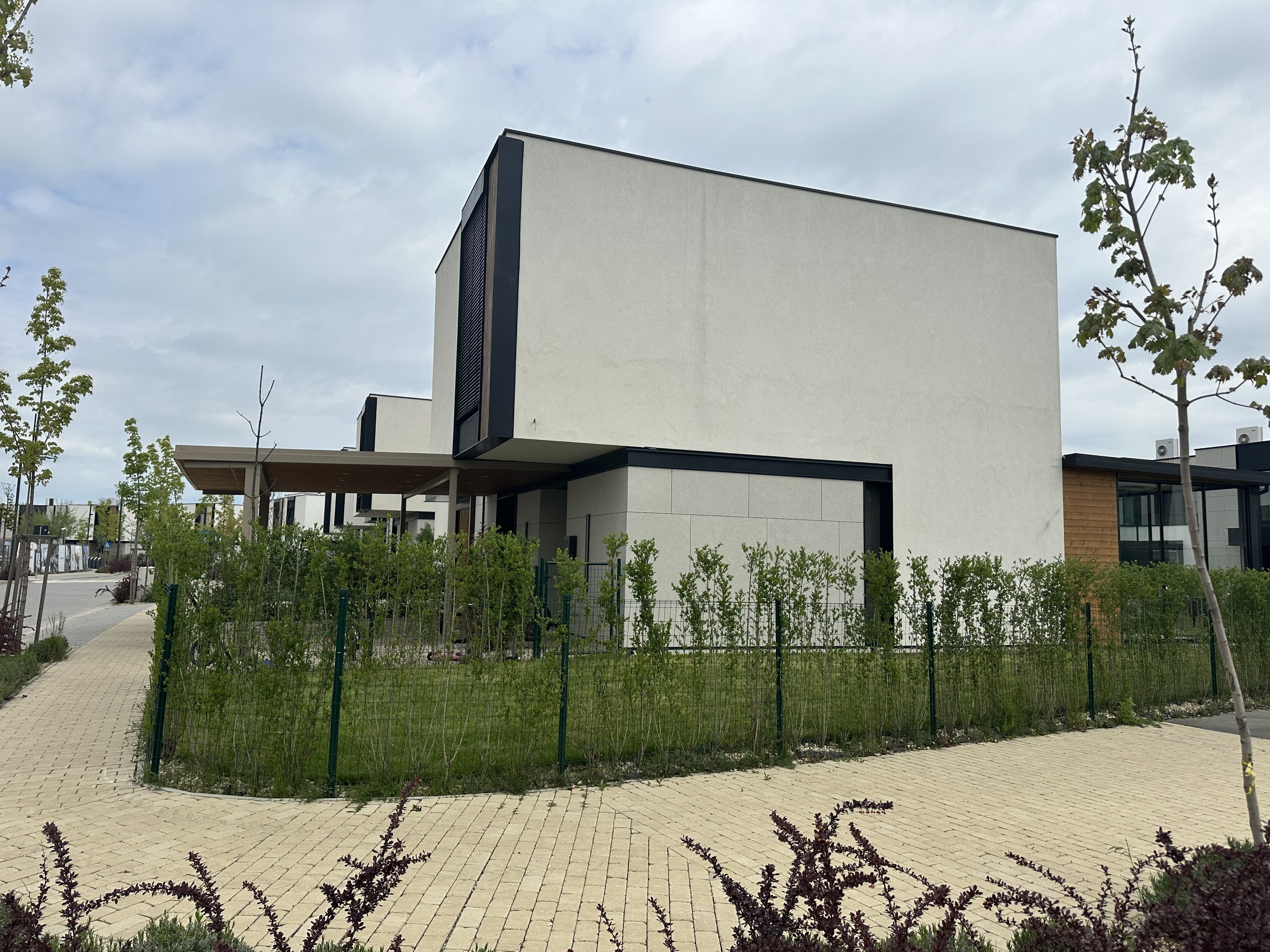 Alesonor și austriecii de la Strabag continuă lucrările la suburbia Amber Forest. Faza a doua a proiectului: 172 de noi locuințe - Poza 9