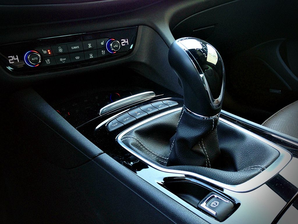 Opel Insignia Grand Sport - Imagine 12