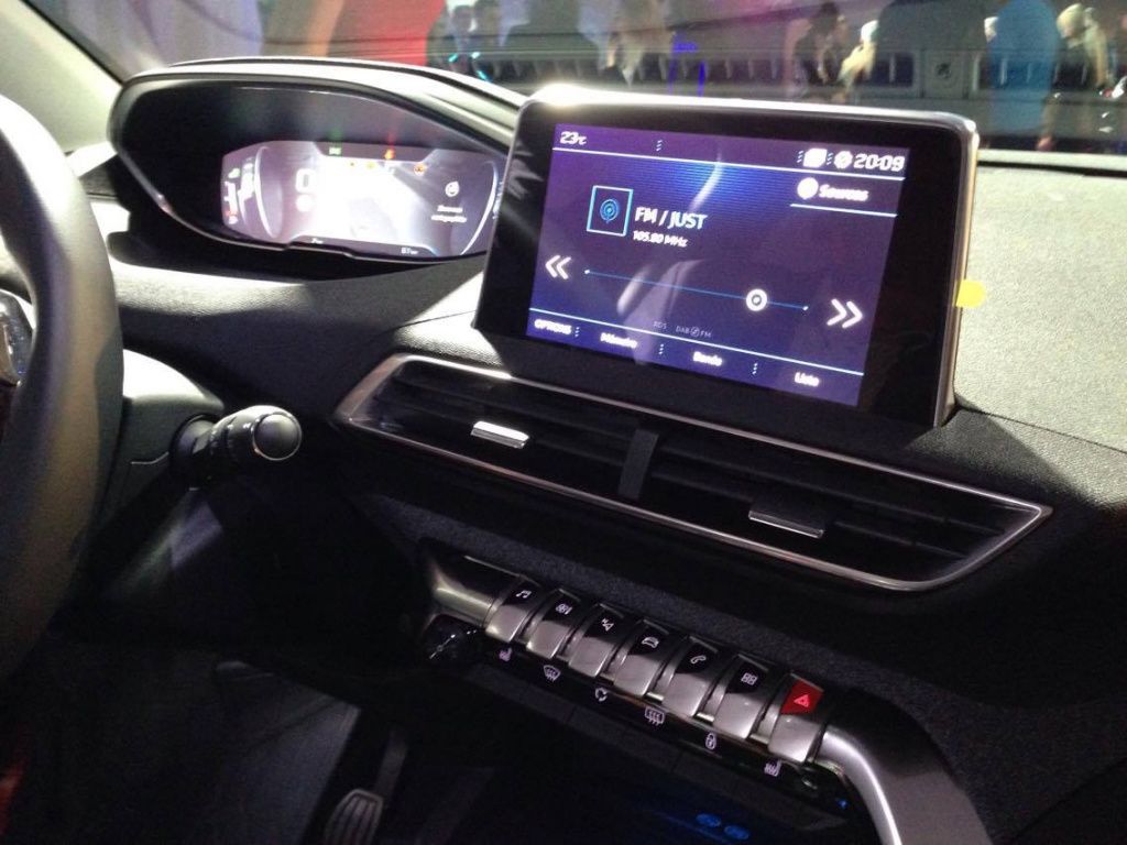 Peugeot 3008 - Imagine 5