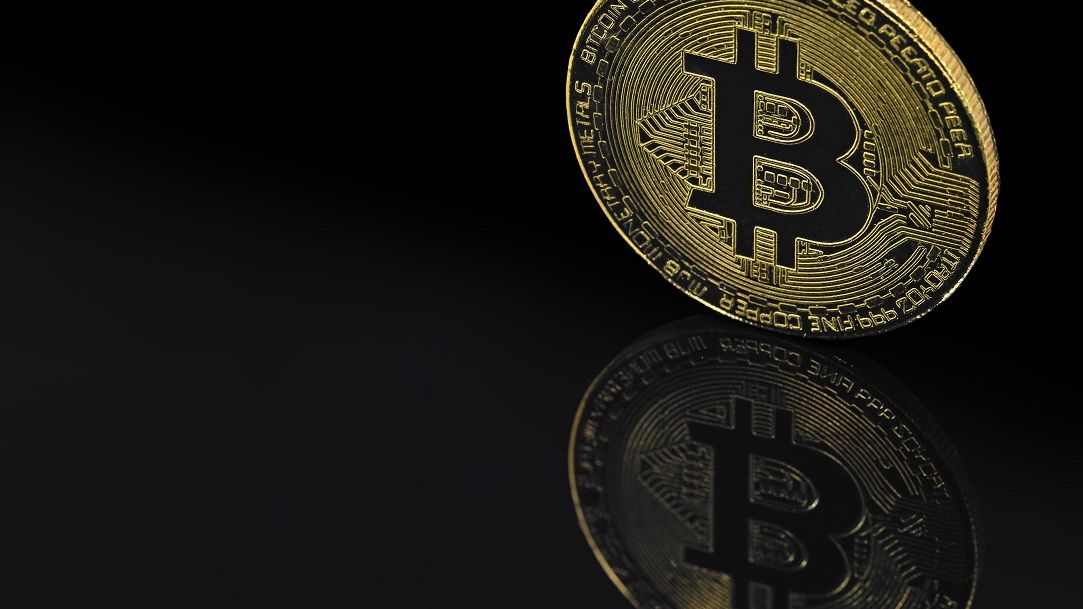 Bitcoin a atins un nou nivel record: care ar fi unul dintre motivele creșterii spectaculoase