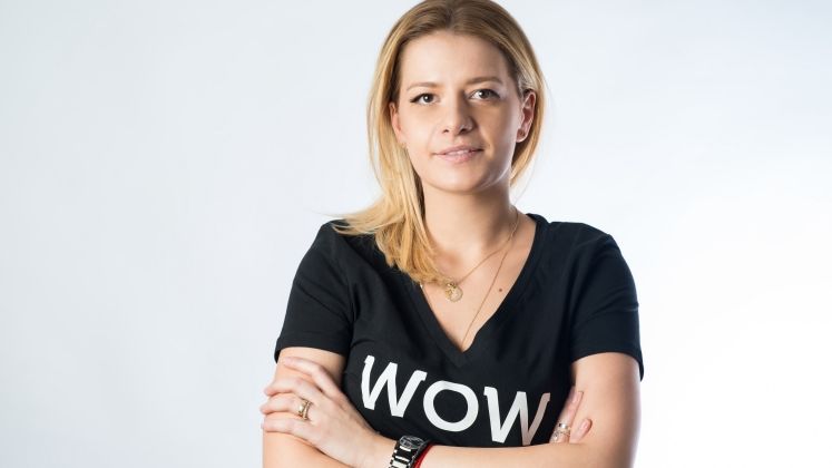 Afacere de succes intr-o nisa "pretentioasa": o antreprenoare vrea sa faca 100.000 de euro din vanzari de haine pentru femei insarcinate