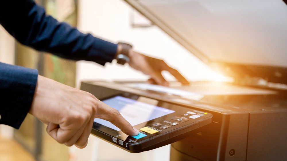 Reducerile lunii mai: imprimante compacte pentru micii antreprenori