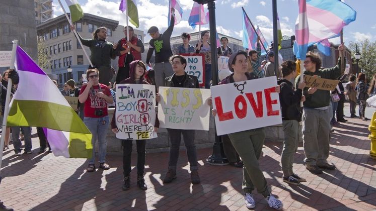 Romania ocupa locul 35 in topul respectarii drepturilor LGBT in tarile din Europa