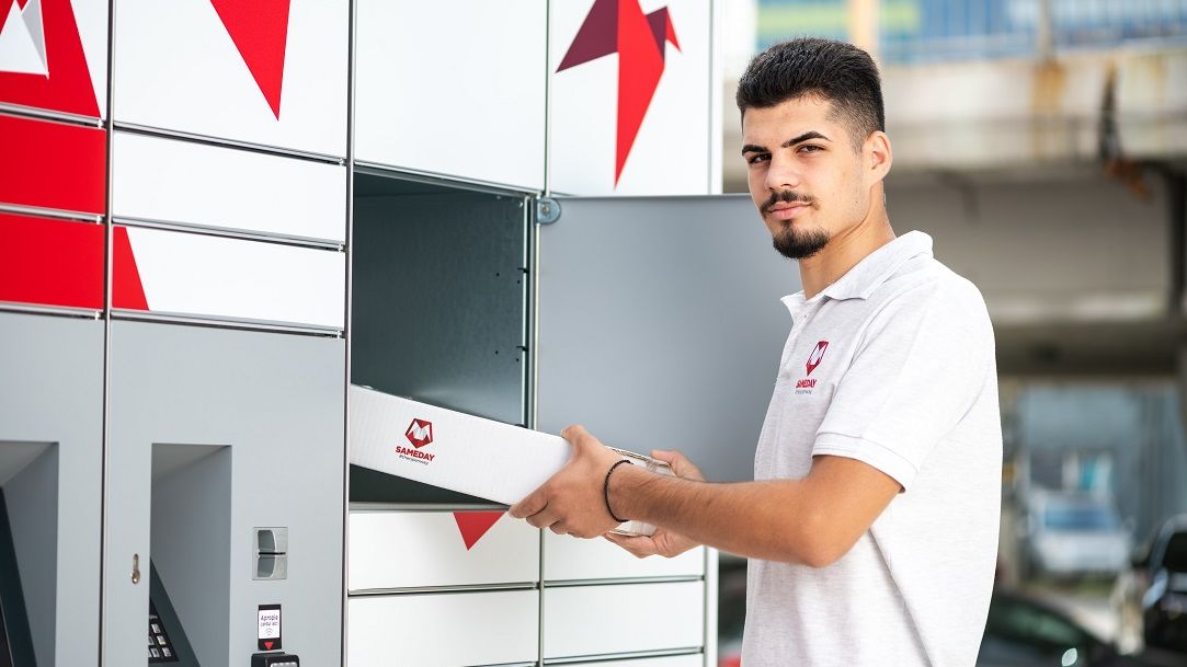 Românii și livrarea la locker: ce spune Sameday despre comenzile la easybox în 2022, când a ajuns la venituri de peste 800 de milioane de lei