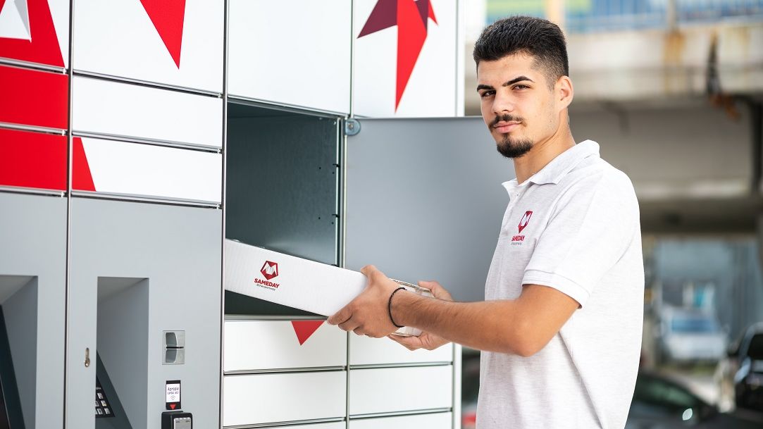 „Armata” din spatele coletelor: Cum se pregătesc angajații Sameday pentru Black Friday