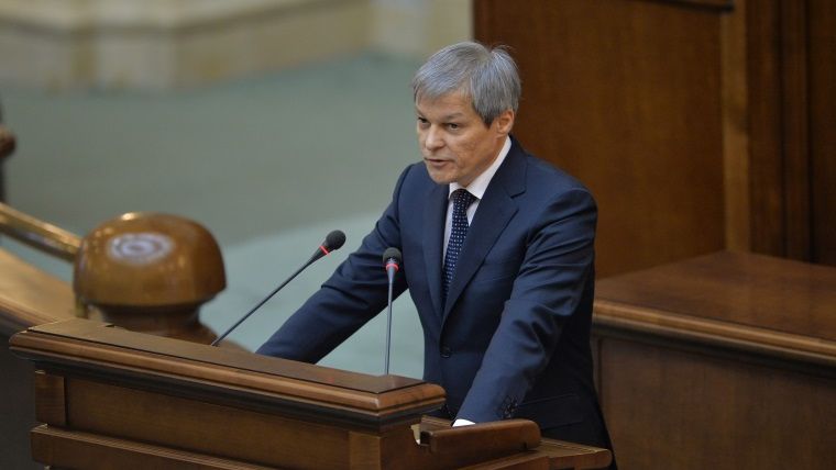 Dacian Ciolos: Voi candida la alegerile europarlamentare din 2019