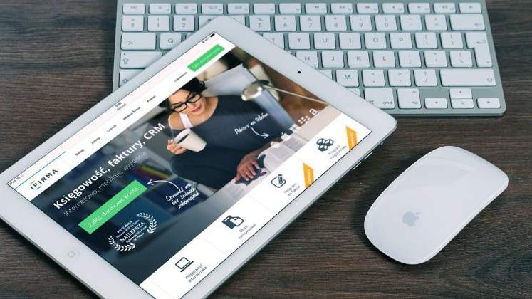 Apple lanseaza doua noi tablete iPad Pro