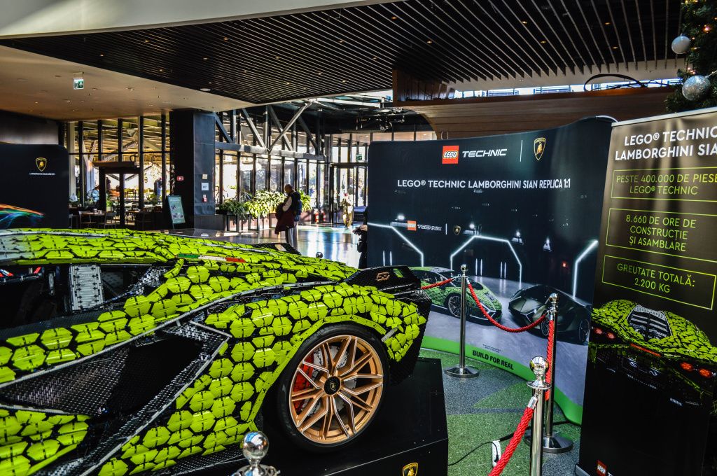 GALERIE FOTO | Replică de Lamborghini făcută din 400.000 de piese Lego - Imagine 15