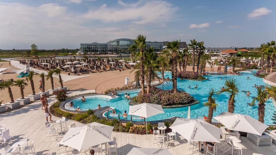Se redeschide Sands of Therme, plaja exotică a Bucureștiului