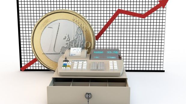 Inflatia anuala creste semnificativ de la o luna la alta; ce se va intampla dupa majorarea accizei la carburanti?