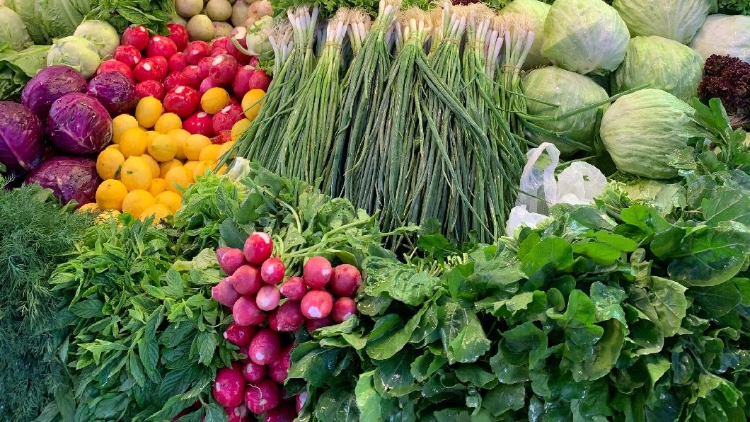 Cîțu promite că nu va închide niciodată piețele și nici nu va băga taxe noi în agricultură