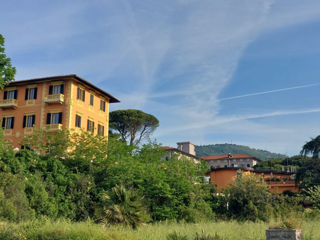 Sfaturi pentru o vacanță în Toscana: De ce să alegi perla balneară a regiunii ca punct de pleca - Imagine 25