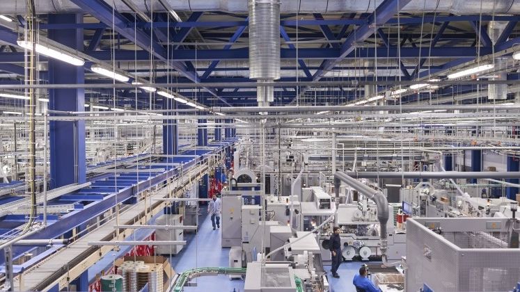 Cate miliarde de "heets" vrea sa produca Philip Morris International la Otopeni?