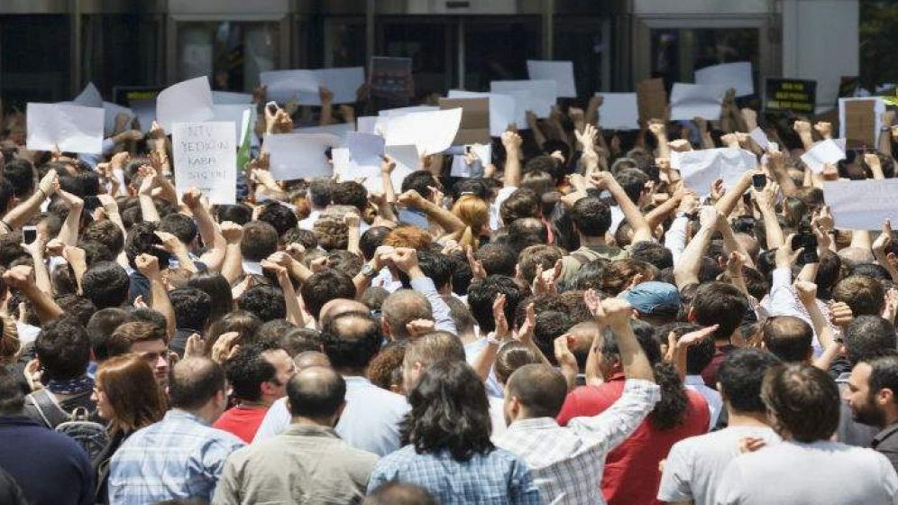 Angajati ai primariilor PSD, amenintati ca vor fi dati afara daca nu participa la miting