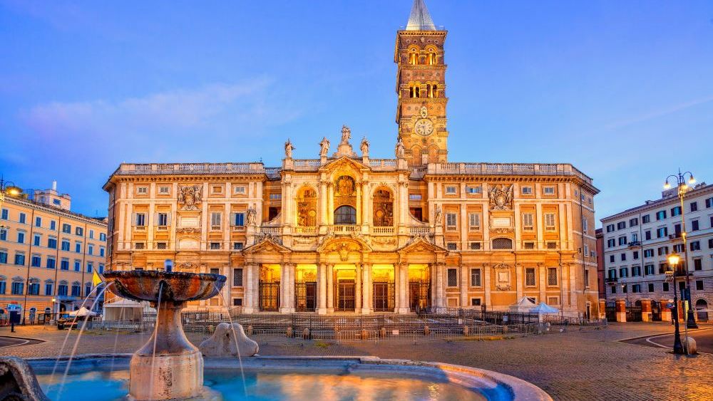 LIVE VIDEO | A început procesiunea către biserica Santa Maria Maggiore: 250.000 de oameni au participat la slujba Papei Francisc