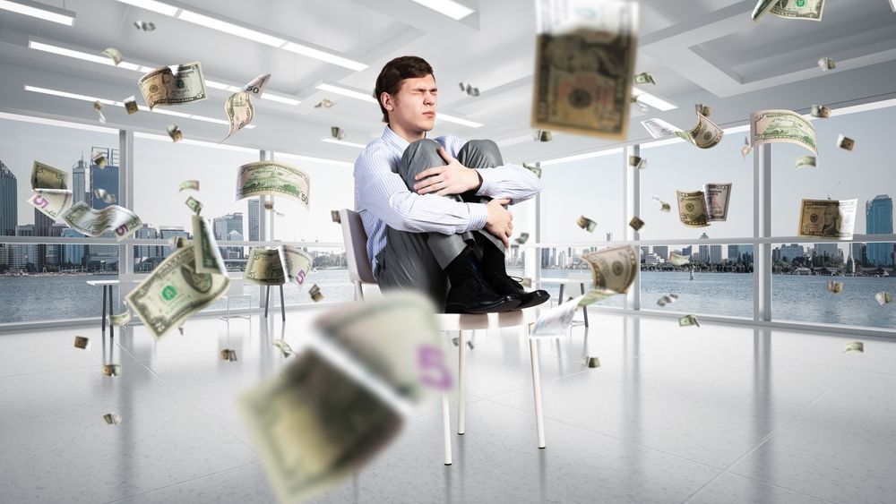 Oficial BNR: Nu înțeleg de ce IT-iștii beneficiază de eliminarea impozitului pe venit. Au printre cele mai mari venituri