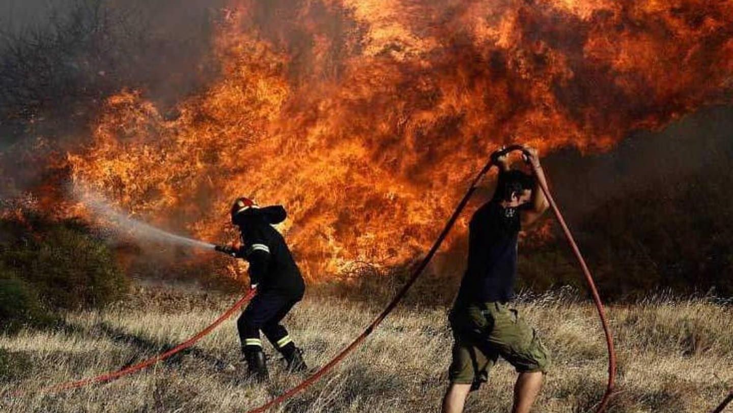 Grecia, în alertă extremă de incendiu: flăcările se mută din Halkidiki pe Skyros
