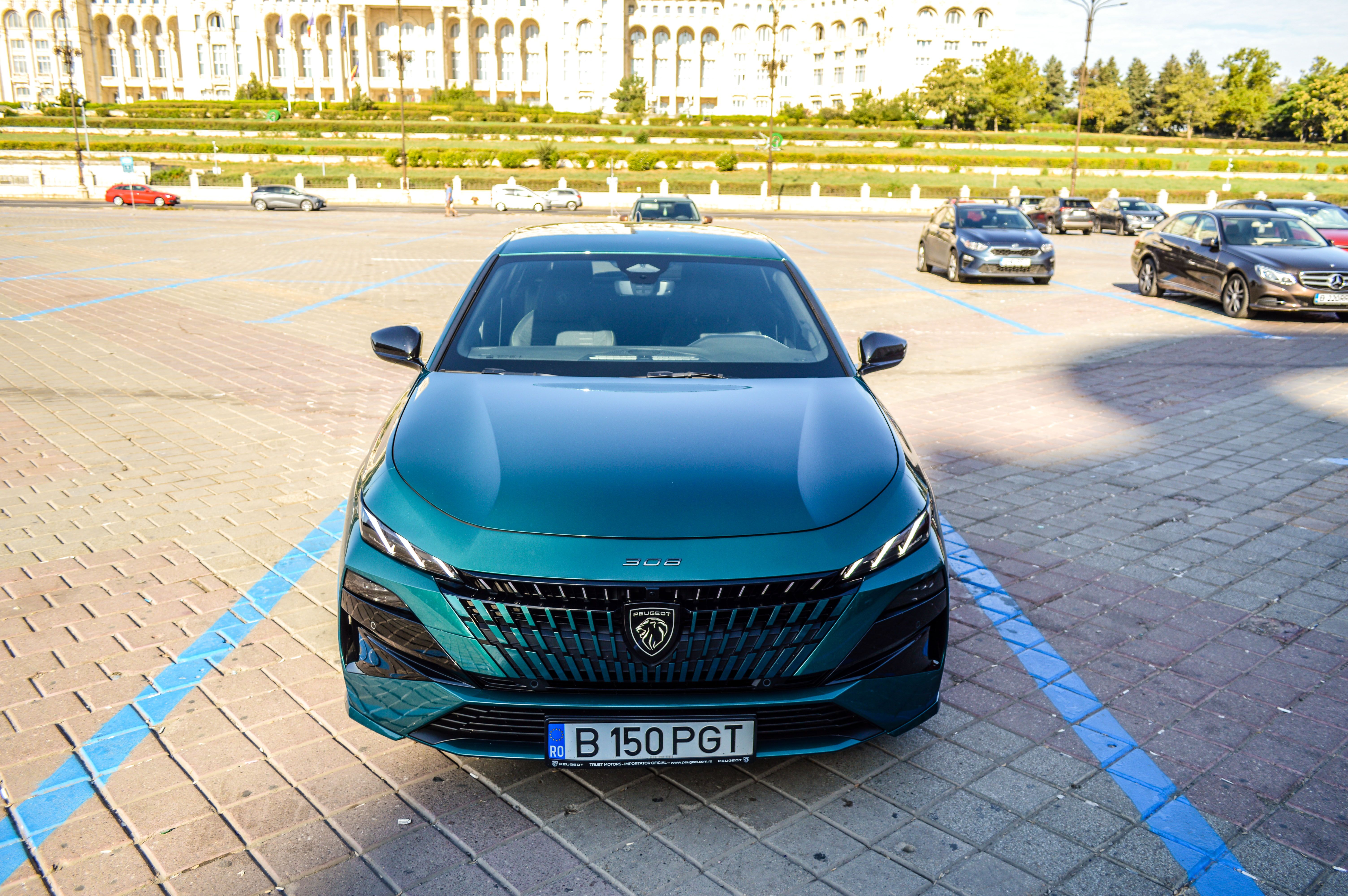 FOTO | Test Drive Peugeot 308 Facelift. Mai merită să-ți iei un hatchback în 2026? - Poza 7