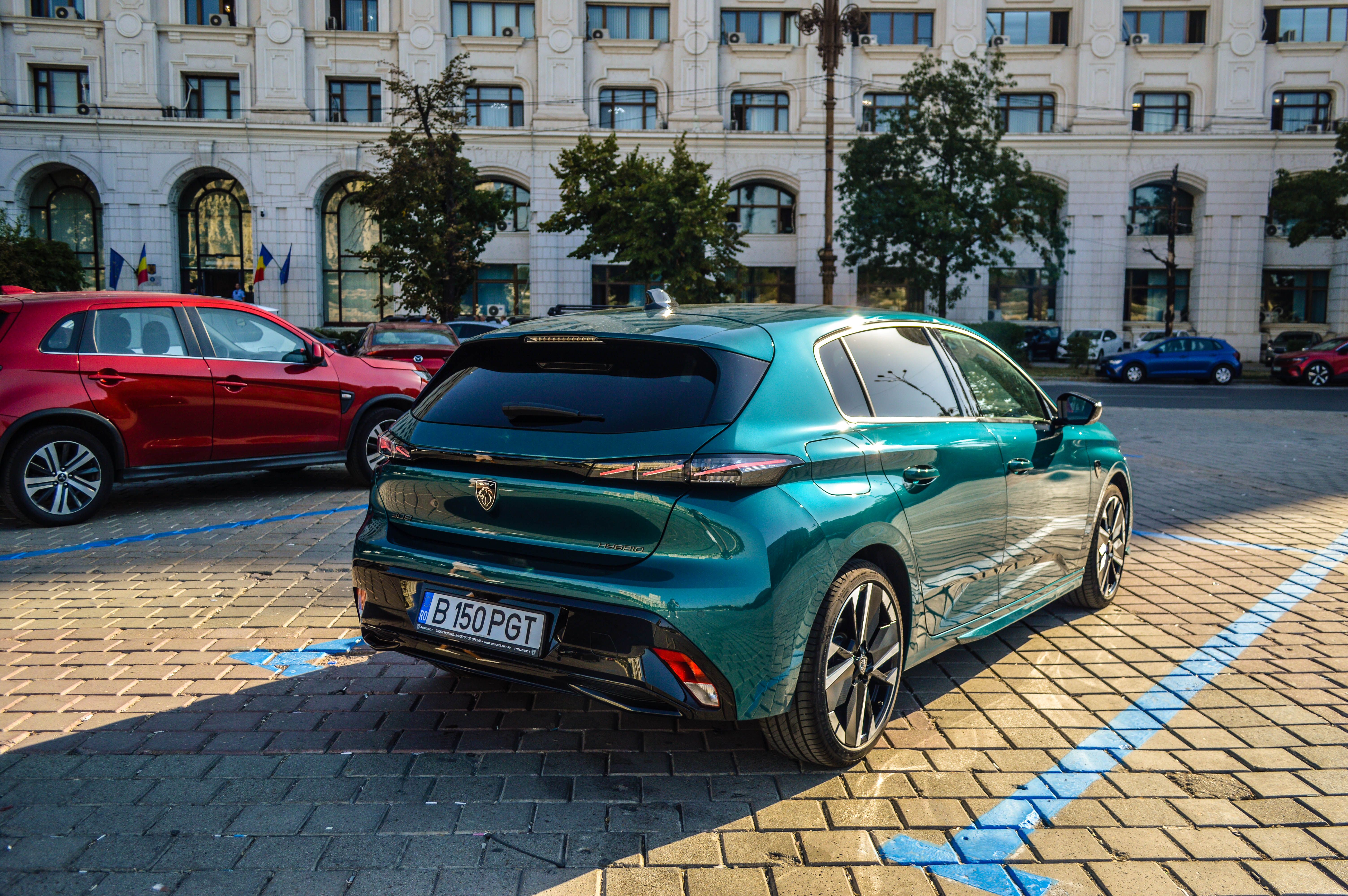 FOTO | Test Drive Peugeot 308 Facelift. Mai merită să-ți iei un hatchback în 2026? - Poza 11