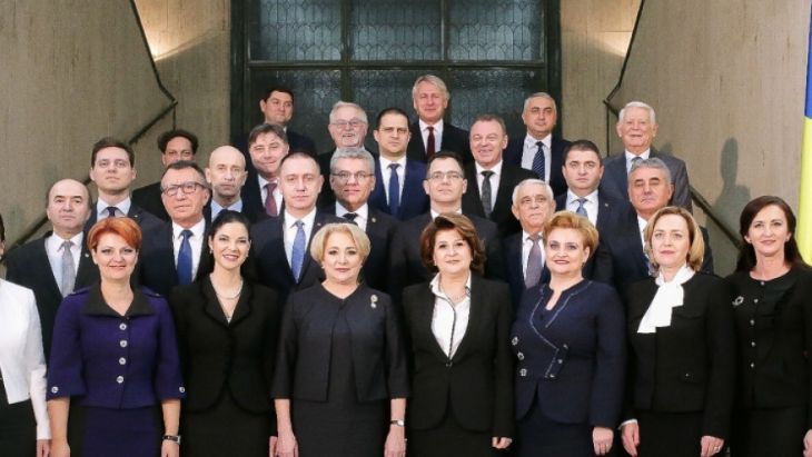 Revista presei 10 ianuarie: CV-urile modeste ale ministrilor din cabinetul Dancila