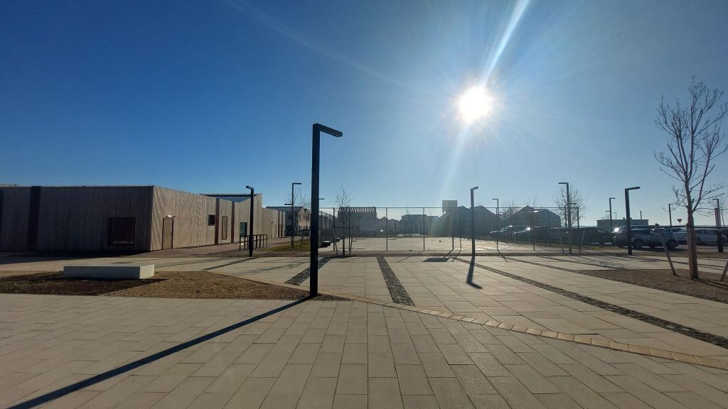 GALERIE FOTO | Cum arată "žacasă" la David Popovici, în complexul unde au numit o piscină dup - Imagine 7