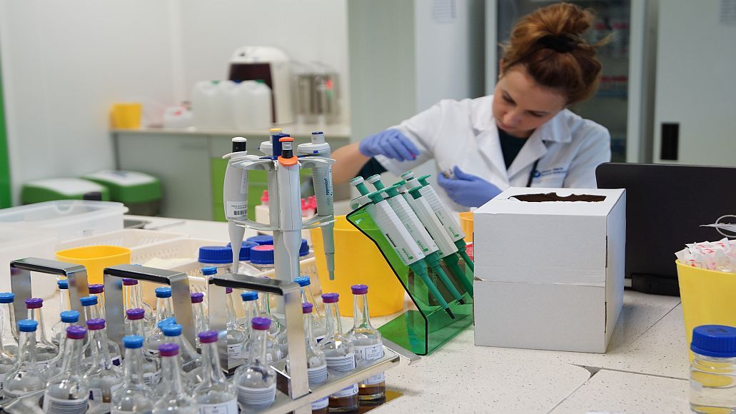 Studiu de caz: Cum pot celule stem sa schimbe viata unui copil cu probleme