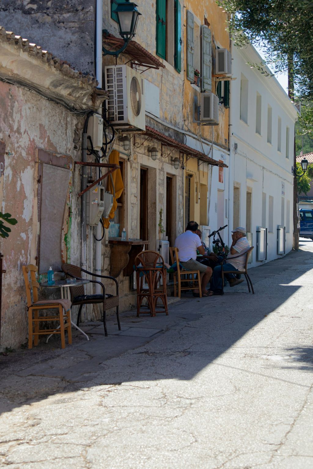 GALERIE FOTO: Ce poți vizita în Insula Paxos din Grecia, locul în care s-a filmat "žMaestro in b - Imagine 2