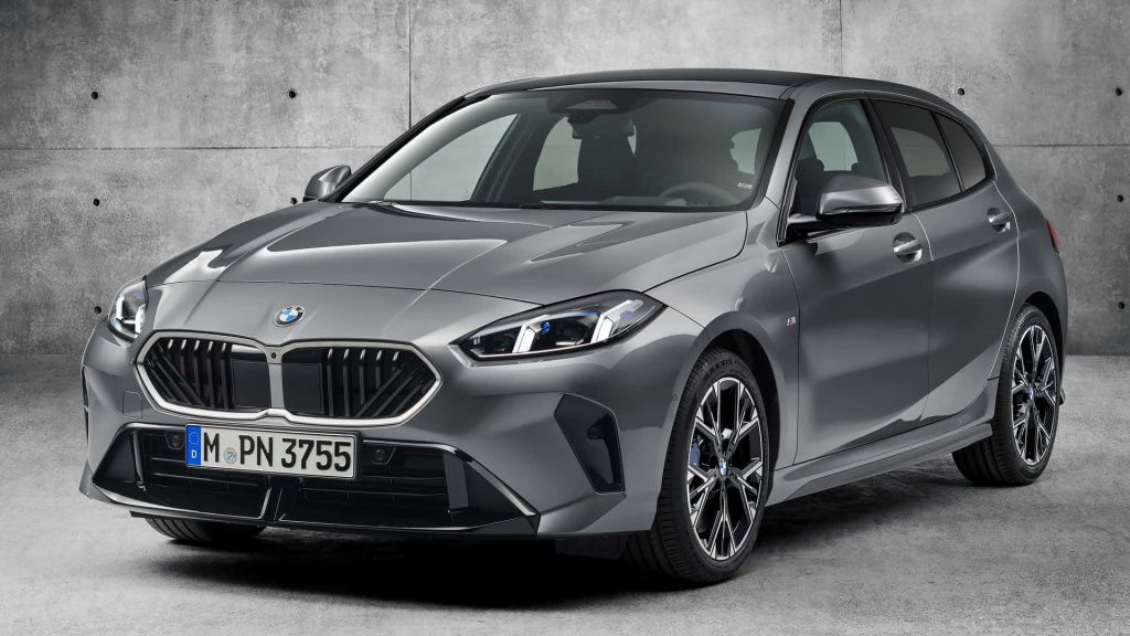 GALERIE FOTO | BMW Seria 1 primește primul facelift, scapă de cutia manuală - Imagine 19