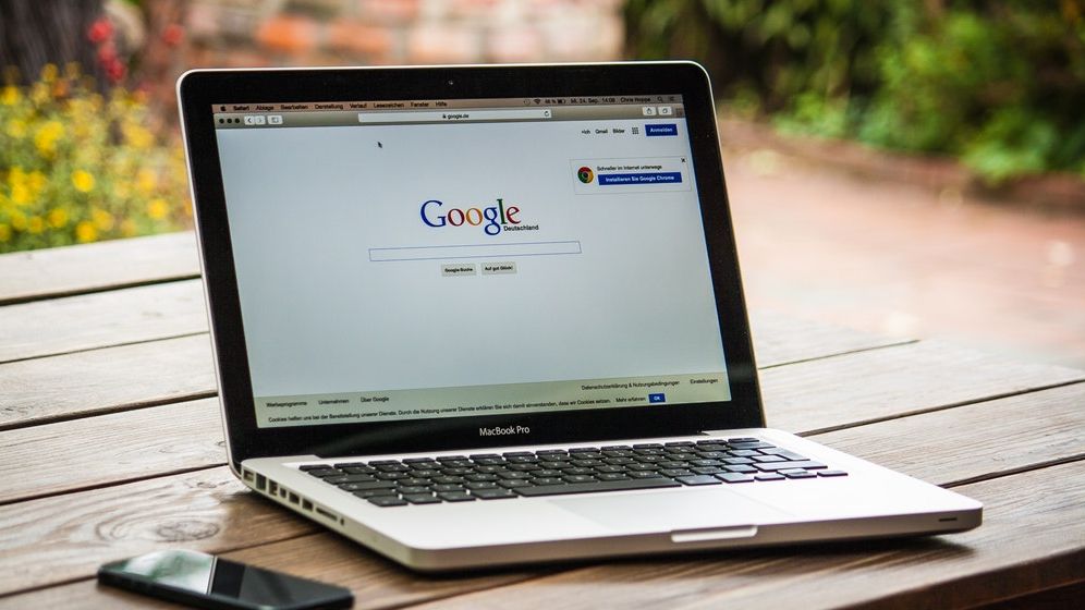 Ce au căutat românii pe internet în 2020. Top 23 cele mai populare căutări pe Google
