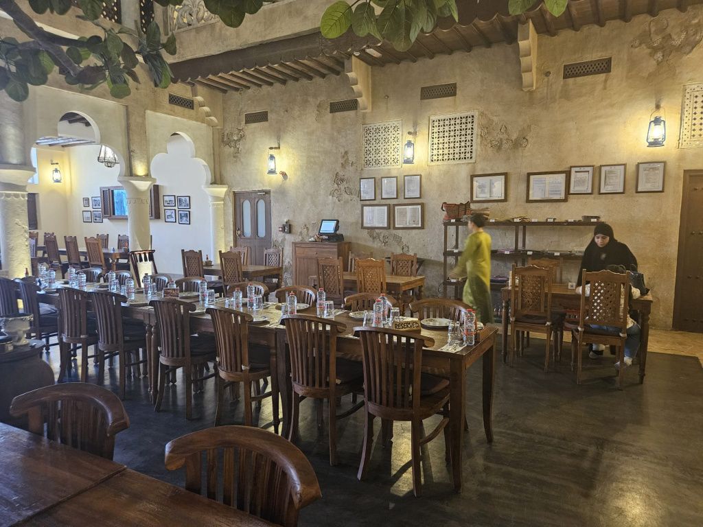 Abu Dhabi - Imagine 77