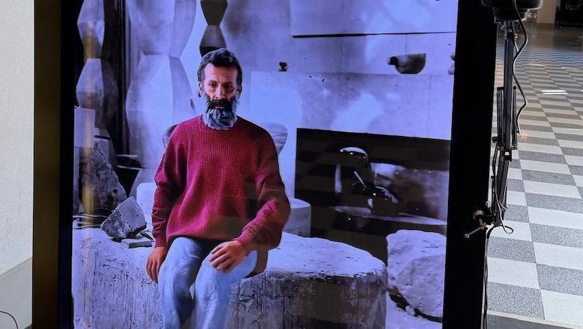 Brâncuși, readus la viață prin AI și holograme într-un proiect românesc