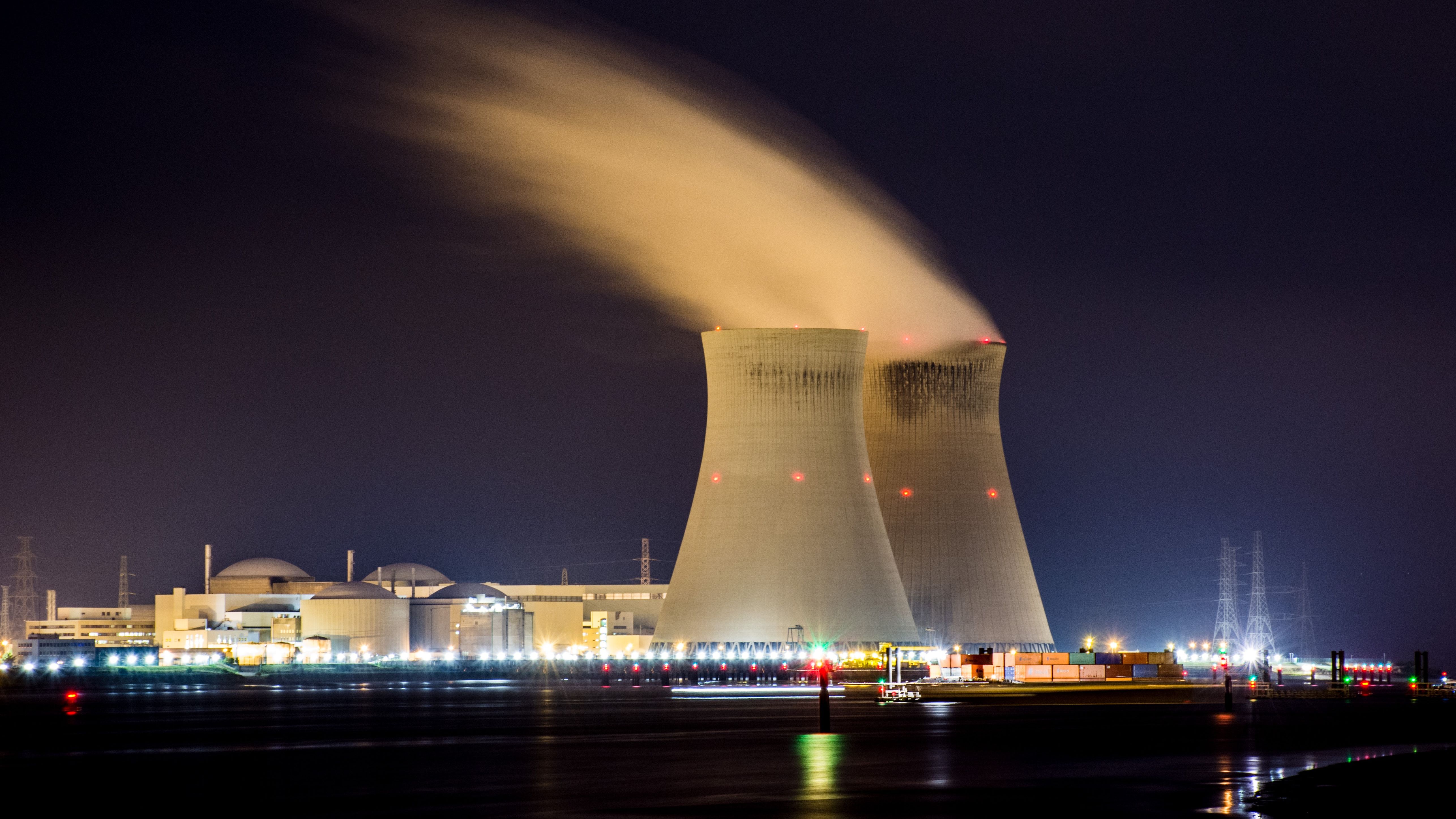 Gazul și energia nucleară, etichetate drept „verzi” de UE: Organizațiile de mediu atacă decizia
