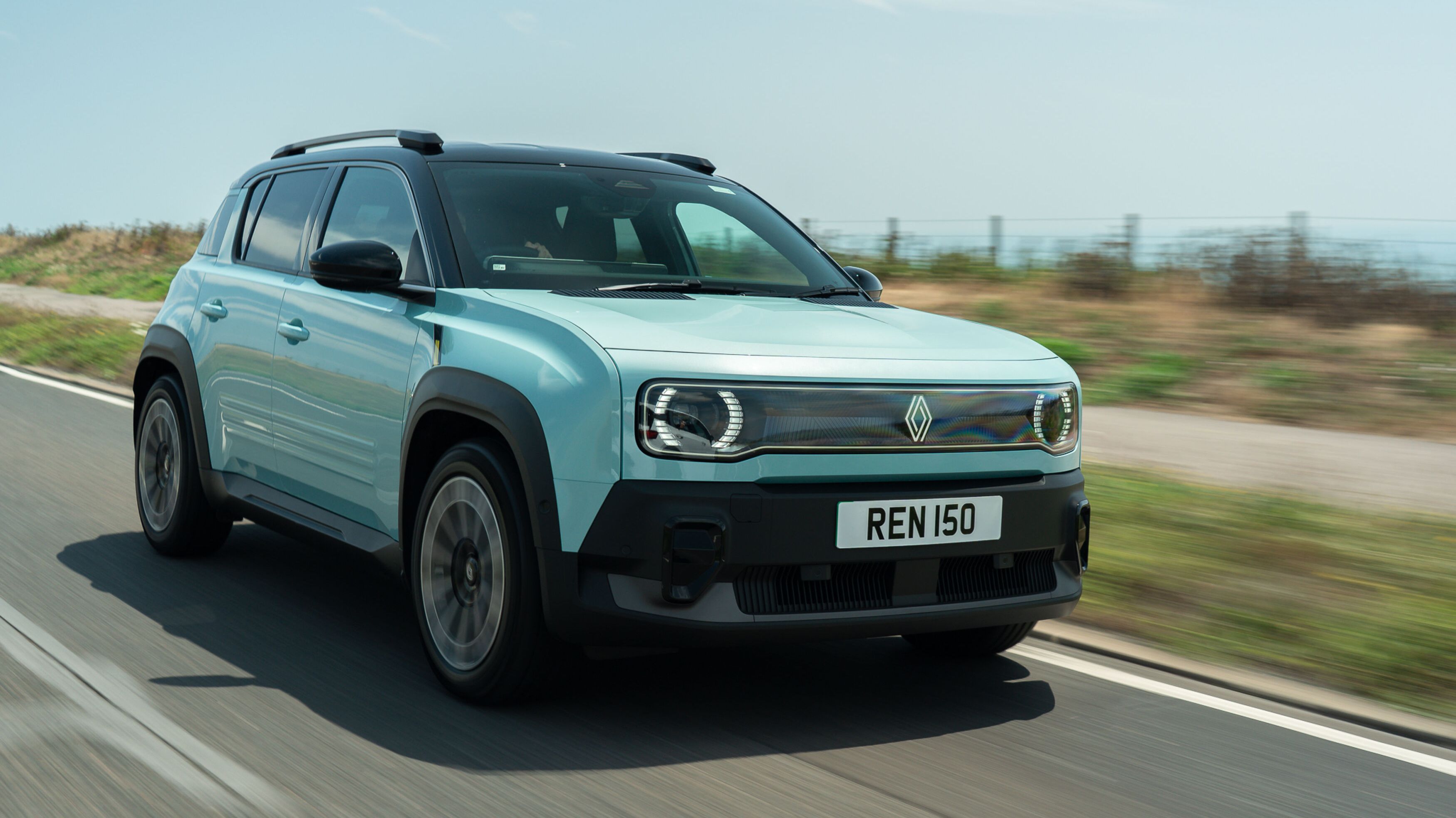 Renault, acord strategic cu Ford pentru producția de mașini electrice ieftine în Europa