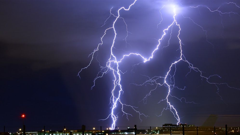 Directorul ANM, despre vijeliile din București anunțate prin RO-ALERT: Acesta e prețul atunci când vorbim de temperaturi ridicate