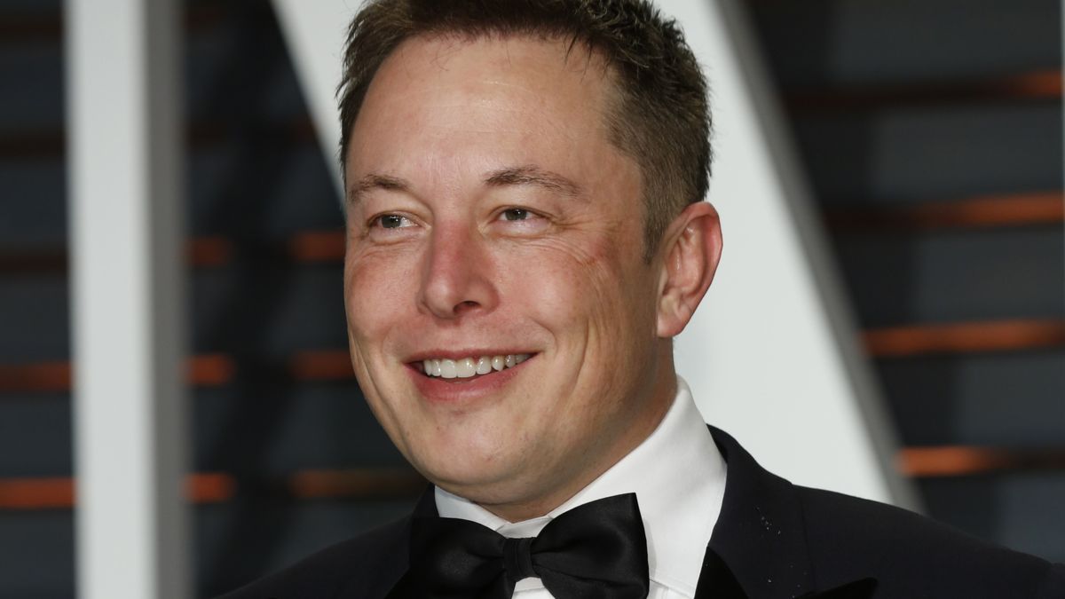 Elon Musk introduce în curând apeluri vocale și video pe platforma X