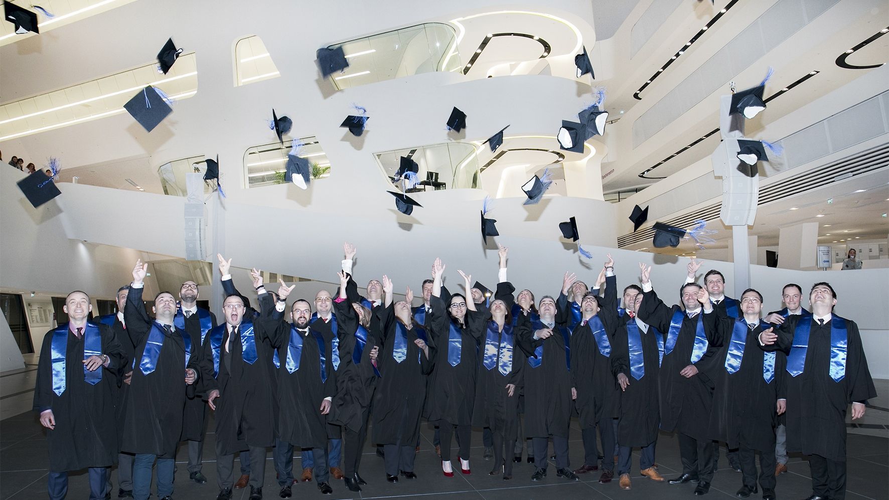 Absolvent MBA: Am invatat la ce nu ma pricep. Nu exista executivul soldat universal care se pricepe la toate