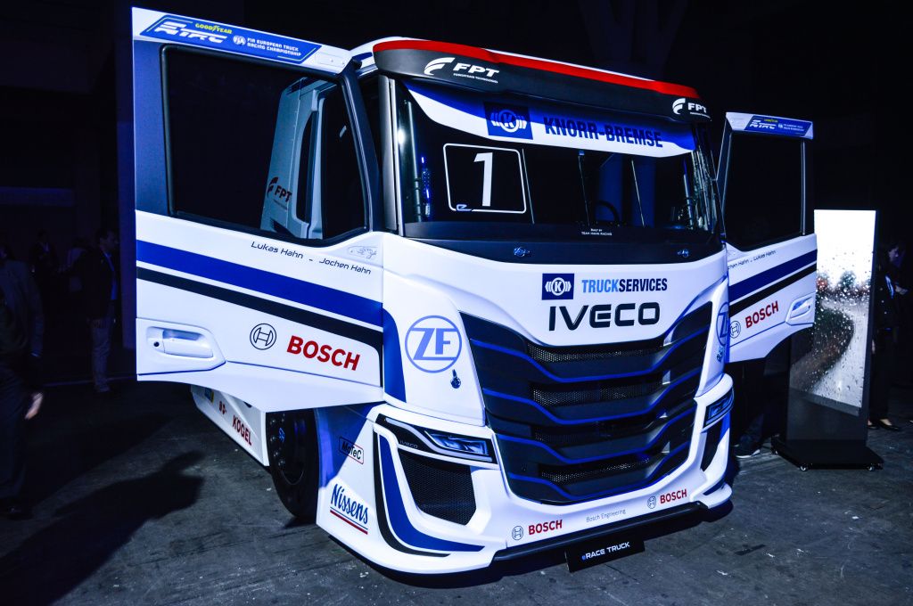 GALERIE FOTO | Iveco prezintă camionul 100% electric S-eWay - Imagine 15